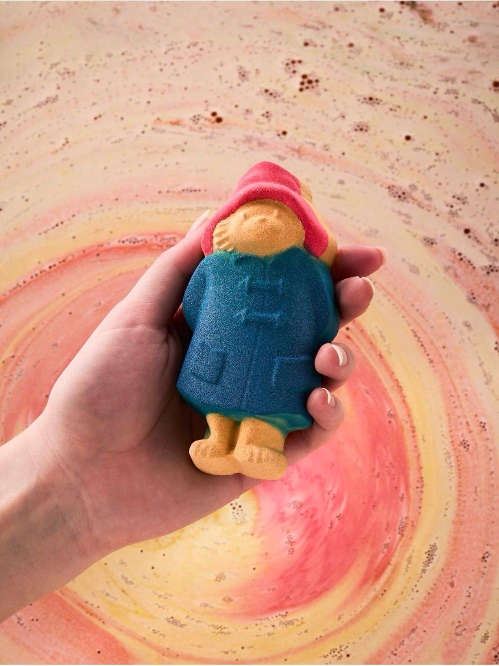 LUSH LIMITED EDITION PADDINGTON BATH BOMB 4.5 oz BRAND NEW